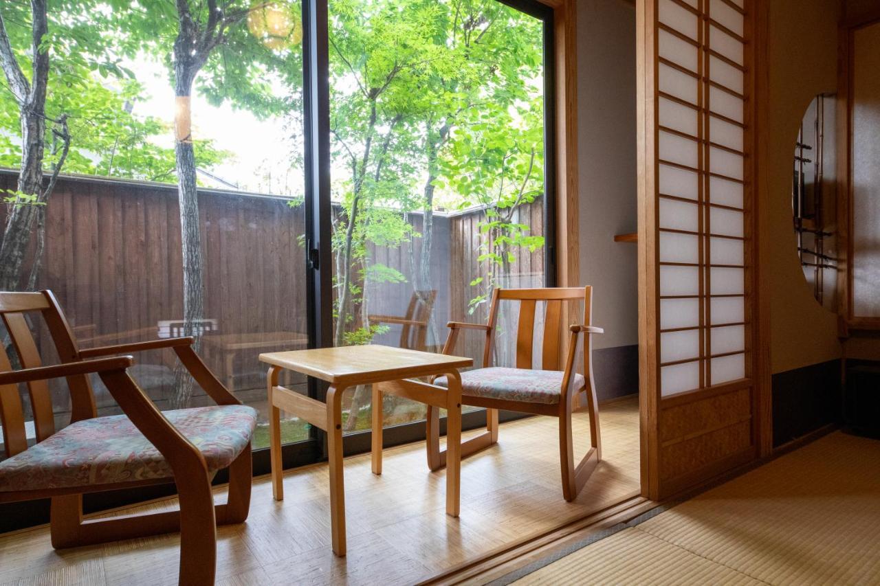 Отель Oyado Ichizen Юфу Экстерьер фото